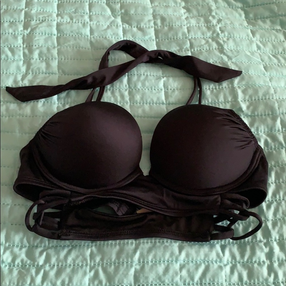 Victoria’s Secret Cutout Bombshell Bikini